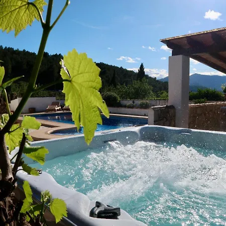 Casa Llibertat Boutique With Bed & Breakfast Lliber