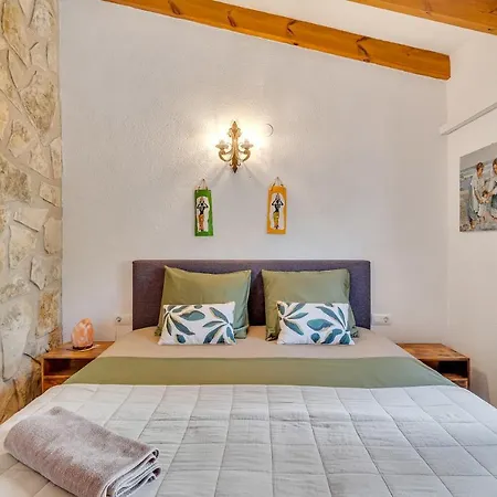 Casa Llibertat Boutique With 4* Lliber