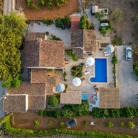 Casa Llibertat Boutique With Bed & Breakfast Lliber