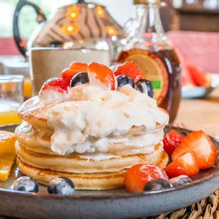 Casa Llibertat Boutique With 住宿加早餐酒店 4*